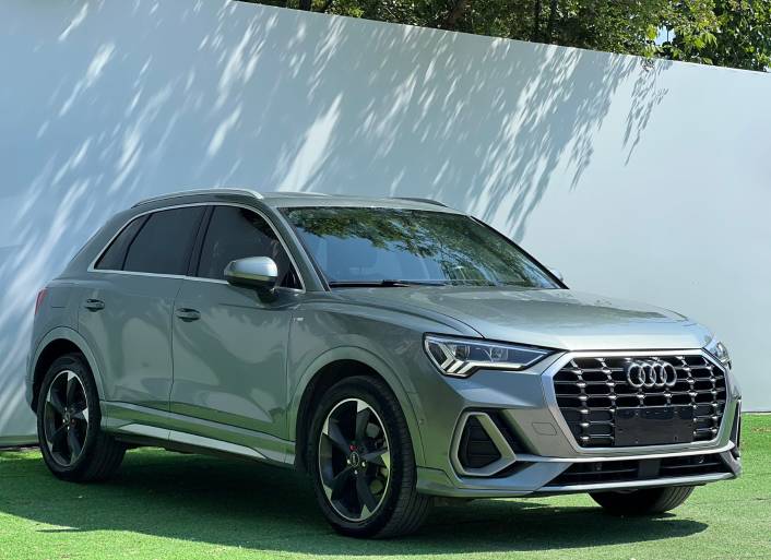 Audi Q3 2021 из Китая