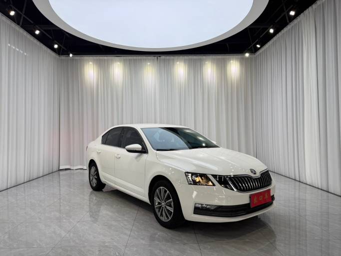 Skoda Octavia 2022 из Китая